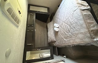 “Our Cozy Happy Place Travel Trailer Rental Puma “