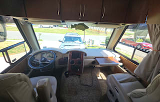 Pet friendly, smoke free, "The War Wagon"