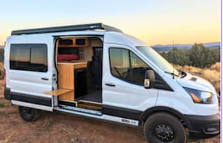 2023 Ford Transit: Custom w/ Flex Miles