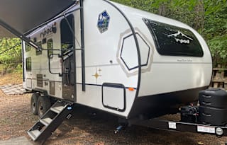 New Rpod with solar and bunks at a great price!