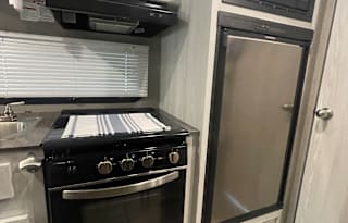 Easy light weight Turnkey Bunkhouse sleeps 5