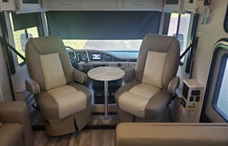 2022 Holiday Rambler Admiral 29M