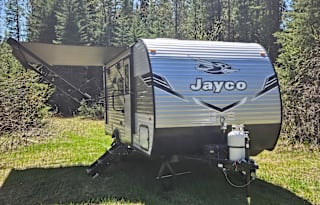 Kid Approved NEW 2025 Jayco Jay Flight SLX 175BHW