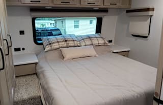 2024 Rockwood Ultra Lite 2706WS by Forest River