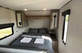 2023 Dutchmen RV Coleman Lantern LT Series 274BH