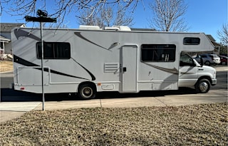 2019 Majestic-Family & Pet Friendly- Fully Stocked