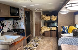 2018 Gulf Stream RV Conquest 268BH