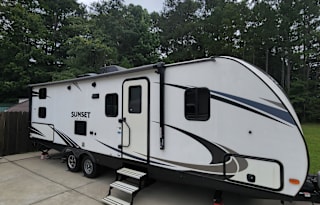2018 CrossRoads RV Sunset Trail Super Lite SS262BH