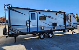 Very Clean Travel Trailer