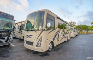 2017 Thor Motor Coach Windsport 31S