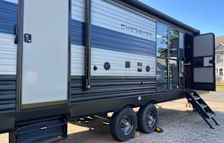 SPECIAL ON LONG TERM RENTALS-  2021 camper up to 6