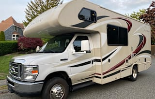 2016 Thor Motor Coach Chateau 22E