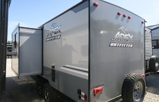 Family Friendly Coastal Modern 2021 Apex Nano