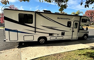APRIL SPECIALS  CONTACT TIKi RV RENTALS TODAY!