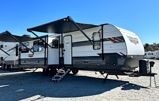 2022 Forest River 29ft Travel Trailer