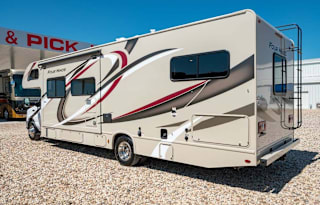 "Sugarbear Express 1" Thor Bunkhouse