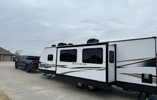 Clean ready to use Astoria RV for a dream vacation