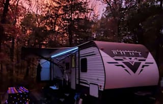 Lu&Ry's 2021 Puma bunkhouse