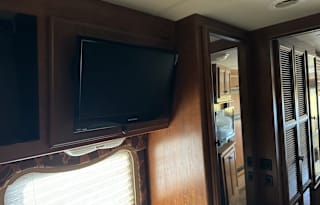 Adventure The 2014 Thor Motor Coach Windsport 34E