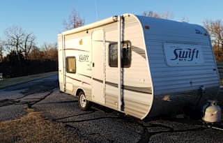 The SWIFT!  SUV & Minivan Towable! Jayco Swift SLX