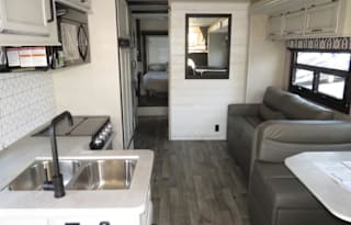2022 Entegra Coach Odyssey 30Z