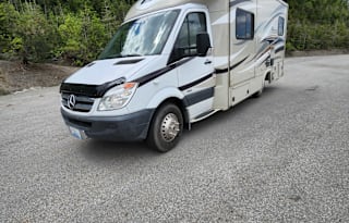 2014 coachmen prism, sleeps 4