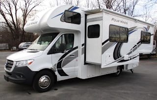 2021 Thor Four Winds MB-Sprinter 24BL