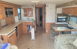 Family Size Self-Contained Home on Wheels