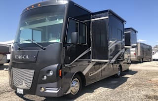 2015 ITASCA Sunstar 27N - FULLY STOCKED