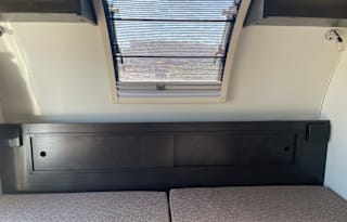 2022 nuCamp RV TAG XL 6-Wide