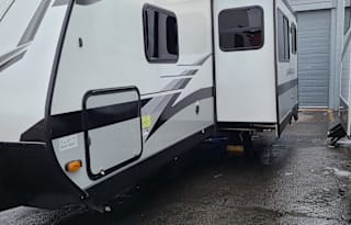 2022 Jayco Jay Feather 27BHB