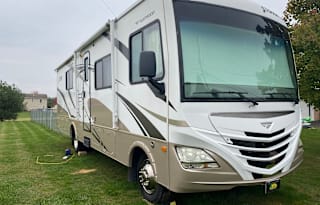 Bunkhouse Class A Motorhome w/ Dual dinettes