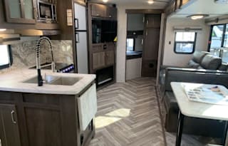 Absolutely New!!  2021 Dutchmen RV Astoria 2903BH