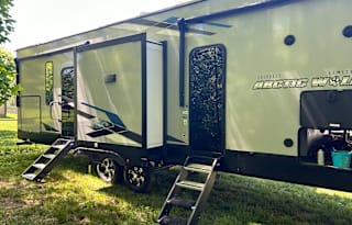 Mansion On Wheels!