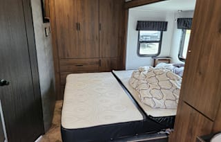 2020 Forest River RV Forester MBS 2401B