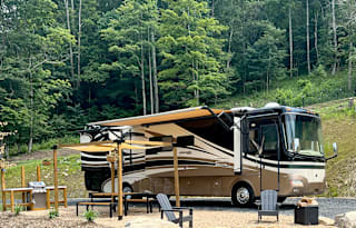 The Amell Class A Motorhome @The Barlow