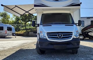 2019 Jayco Melbourne 24K