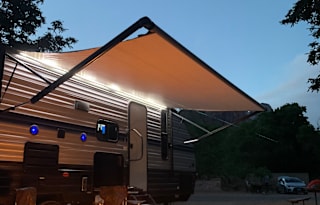 Modern,Clean, Half-ton towable trailer