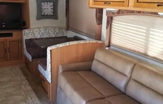 Coachmen Mirada 34FT Bunkhouse!