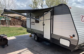 2020 Dutchmen RV Coleman Lantern LT Series 17B