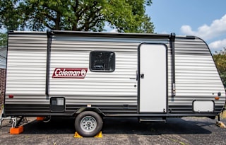 The Barkside Bunkhouse: pet friendly, lightweight
