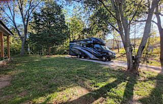 Thor Class C 25' Mercedes Diesel-Easy to drive!