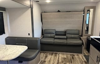 A Home Away from Home w/ Bunkbeds (Delivery Only)