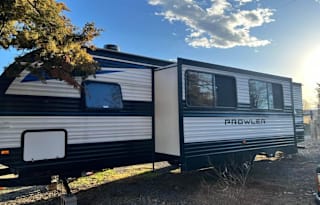 2022 Heartland Prowler 303BH