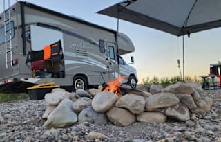2014 Thor Motor Coach Four Winds 22E