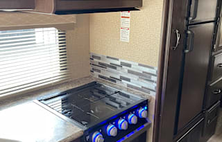2019 Thor Motor Coach Freedom Elite 28FE