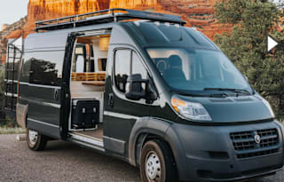 Jane's Island Venture Vans