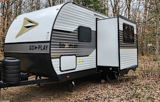 Adventure Delivered: Fully Equipped 2024 Camper