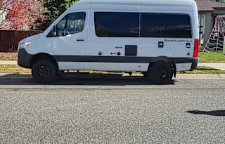 2023 Mercedes 4X4 Thor Motor Coach Sanctuary 19L