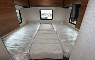 2021 Mercedes Navion Winnebago